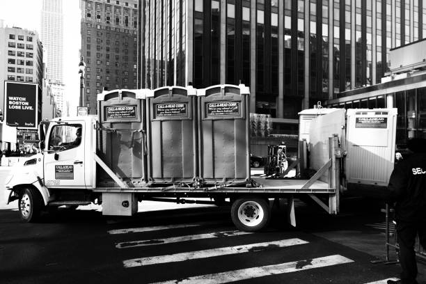Best Porta potty delivery and setup  in Lake Holiday, VA